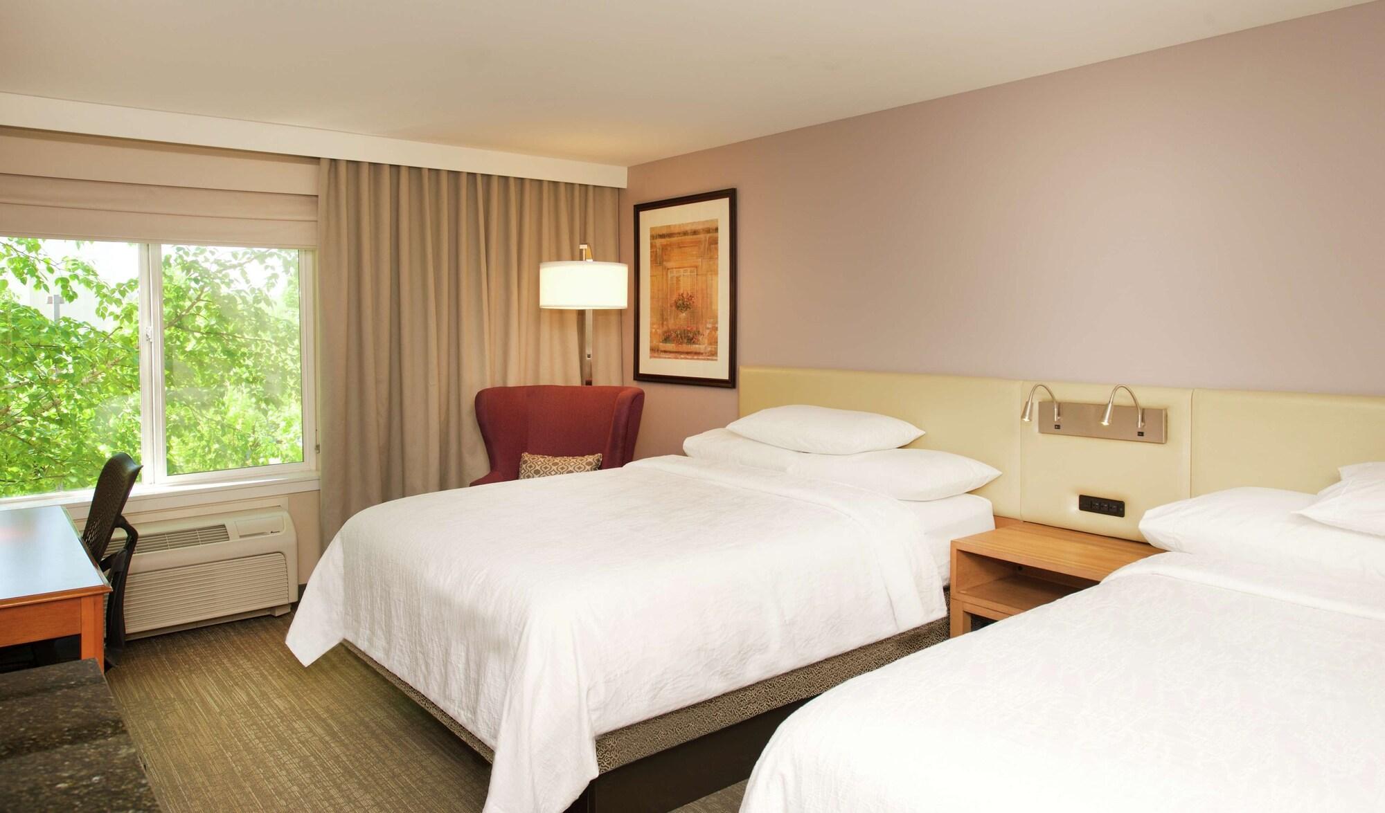 Hilton Garden Inn Seattle/Renton Exterior photo