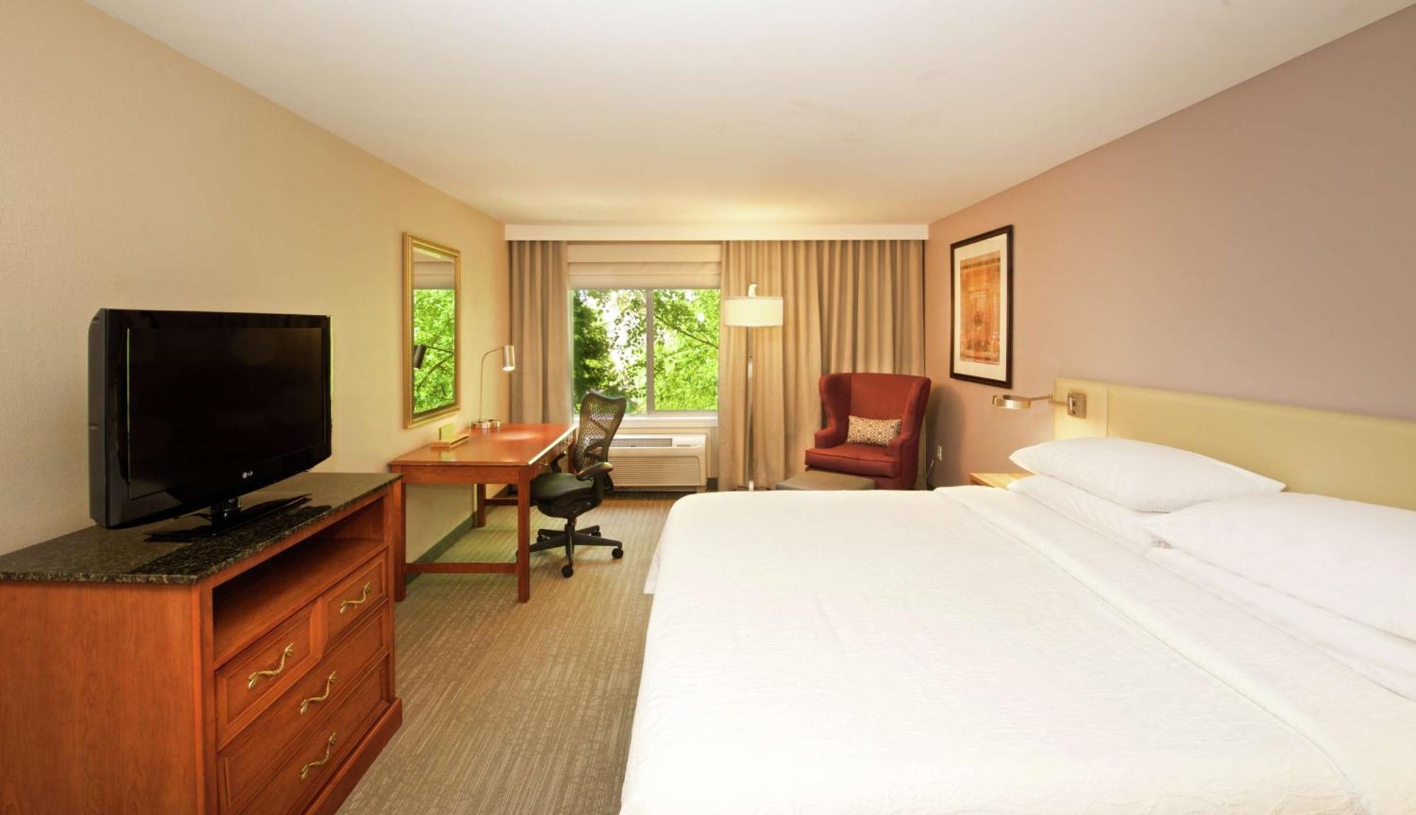 Hilton Garden Inn Seattle/Renton Exterior photo